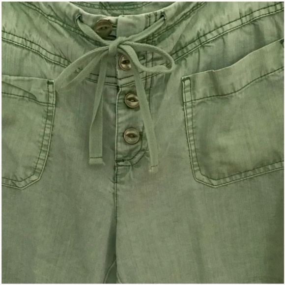 Sundance Gigi tencel shorts (Size XS) - Picture 2 of 4